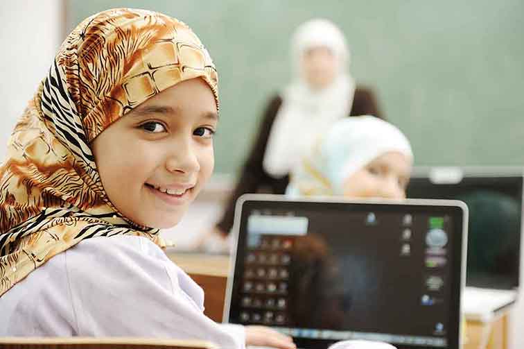 female Quran tutor online, live, quran teacher online, sisters learn Quran online, classes, lady quran teacher online